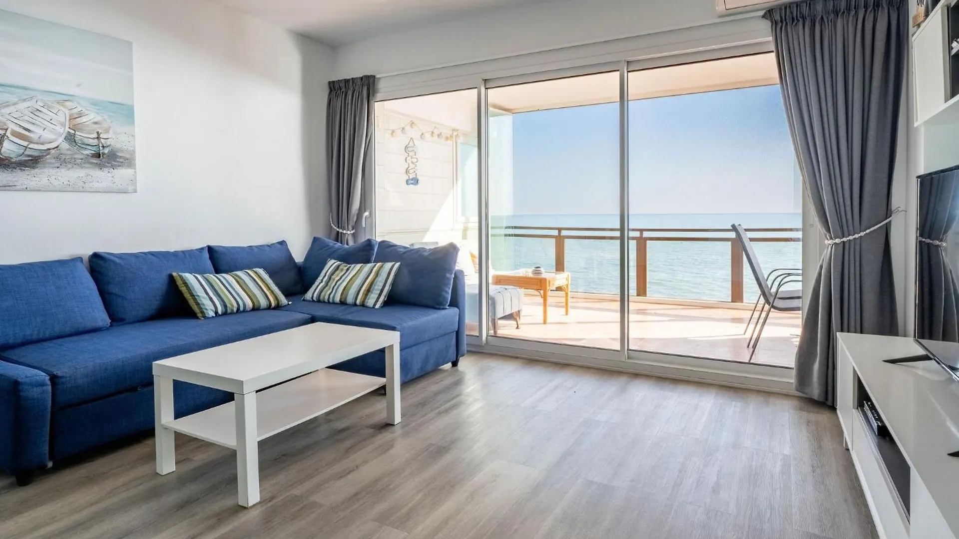 Malibu Dreams, Benalmadena Apartment 0*,